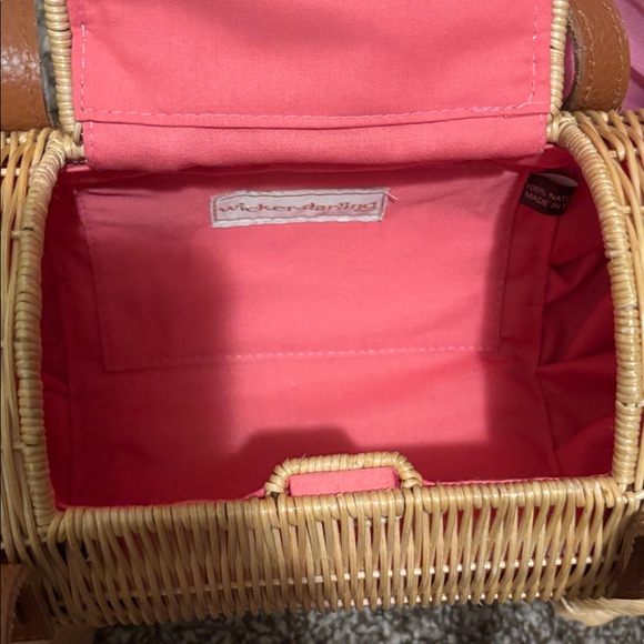 Wicker Darling Dog-Shaped Wicker Bag - Natural and Pink - Picture 6 of 6